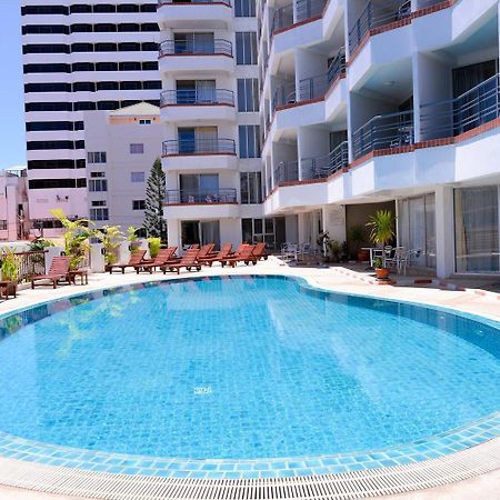 Sandy Spring Hotel Pattaya Exterior foto
